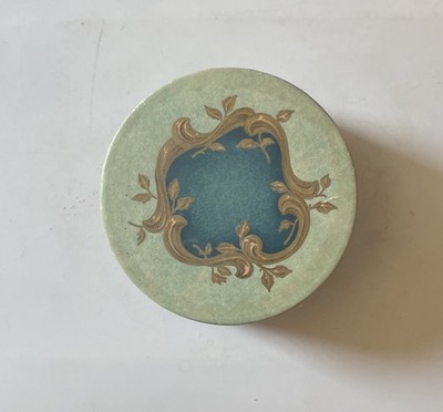 Coty Air Spun Beauty Powder AU Parfum Paris. 2.29oz. Opened. No. 7550, Naturelle
