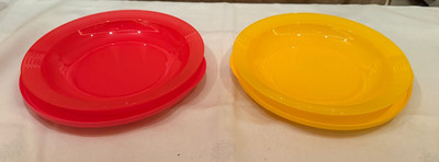 Tupperware_ 2teilger Set junge Welle Picknickteller 550ml _ Ausstellungsstücke