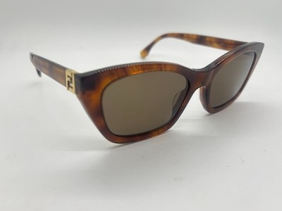 NEW FENDI FE40205I 53E Brown Cat Eye Sunglasses 54-18-145mm Comes w/Full Set