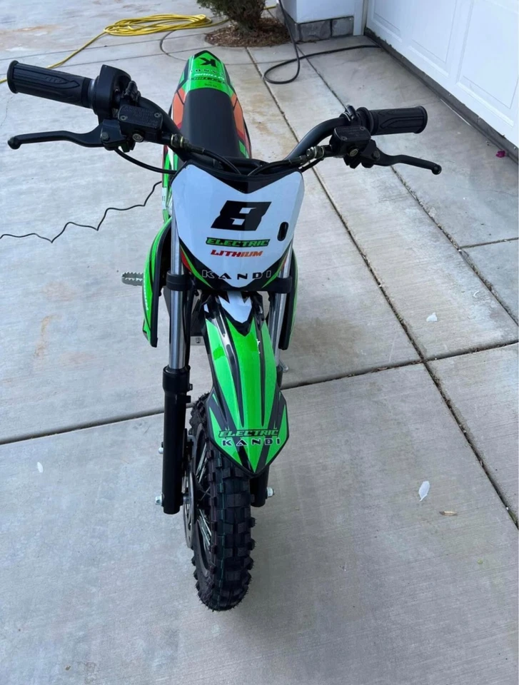Kandi Youth Pit King JR. Electric Dirt Bike New in Box Blue/Green/Red Kids - Image 3 of 4