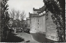 France Postcard Le Chateau Des Ducs De Bretagne Vintage Travel 1953