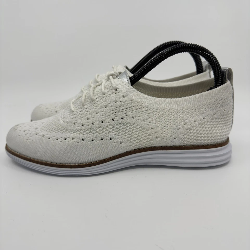 Cole Haan OriginalGrand Stitchlite Wingtip Oxford Womens 7.5 7 1/2 B White Brown - Image 4 of 4
