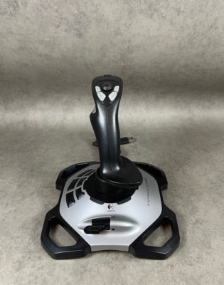 Logitech Extreme 3D Pro - Joystick - Flightstick - Schwarz/Silber - Win 7/8