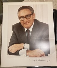 Henry Kissinger signed photo lot