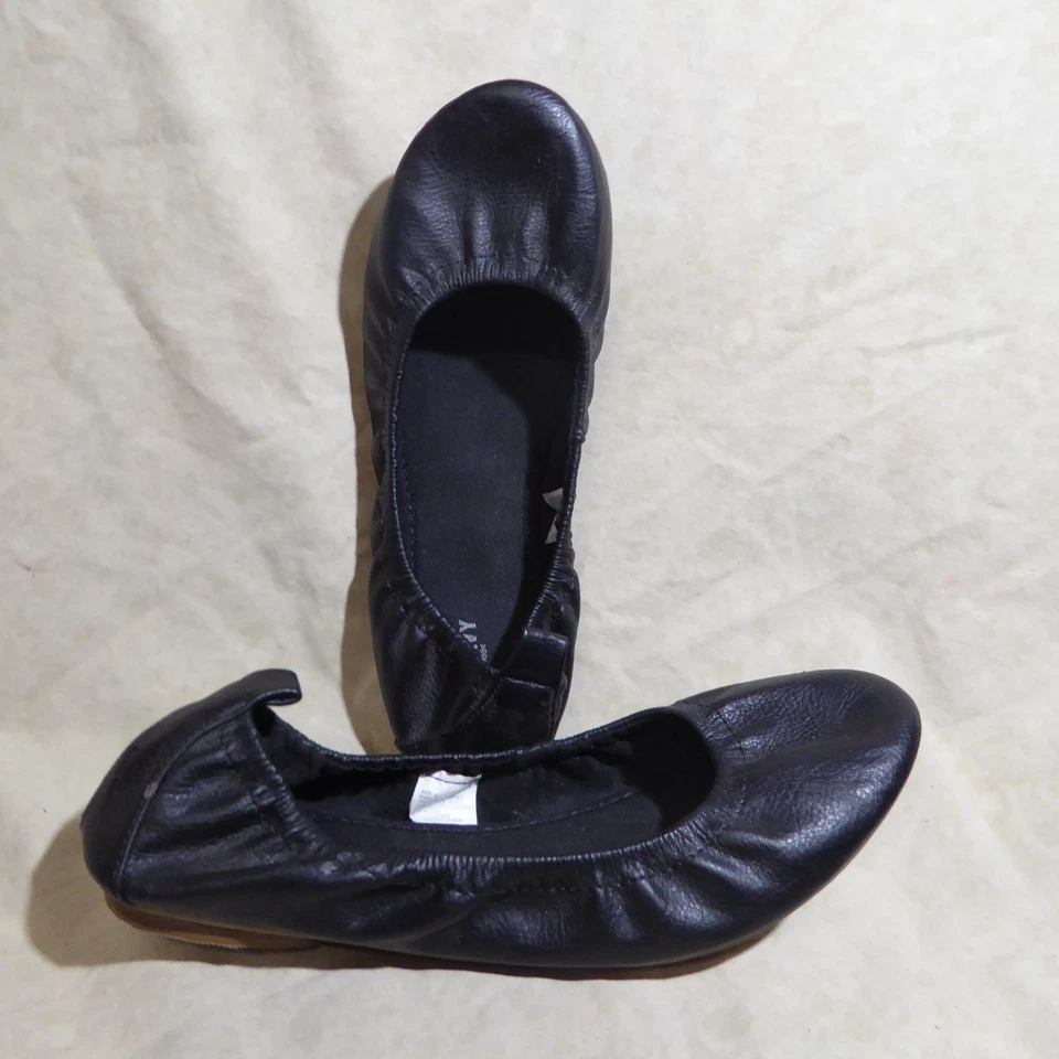 🩰 Sapatilhas de balé Old Navy tamanho 8 M luva couro preto macio; acolchoadas - Imagem 2 de 4