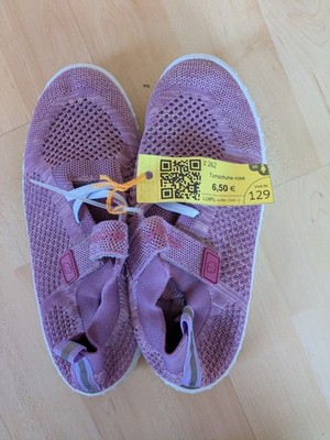 Turnschuhe rose mit weißer Sohle von Elefanten