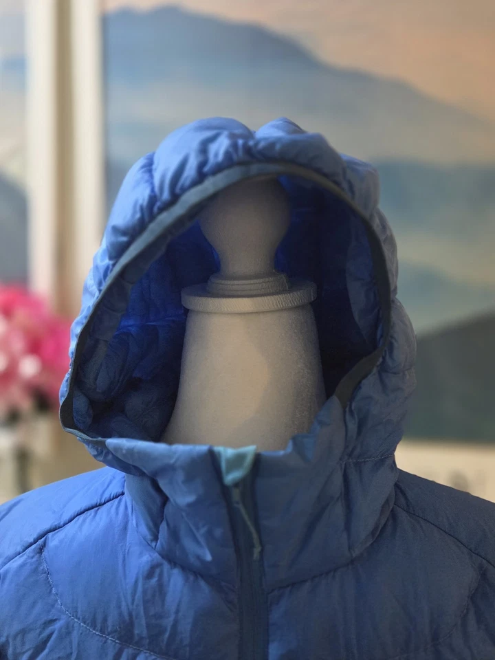 Chaqueta acolchada Arc'teryx XS azul claro plumón de ganso para hombre Foto 3 de 4