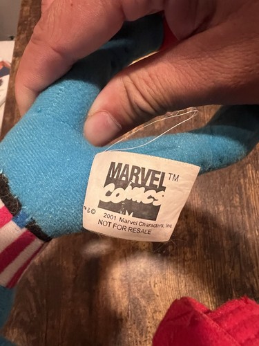 Captain America Ultimate Marvel Plush Doll VTG 2001 Kellytoy Superhero - Picture 12 of 12