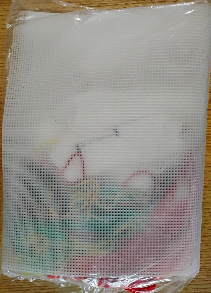 Mary Maxim Christmas Treat Containers Plastic Canvas Needlepoint Kit, 77439 - Image 4 of 4