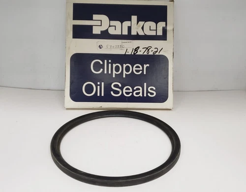 PARKER CLIPPER 9595 H1L5 NITRILE OIL SEAL, 3QTR14, 7.75" x 8.75" x .438, NIB