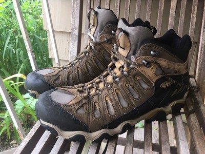 oboz work boots