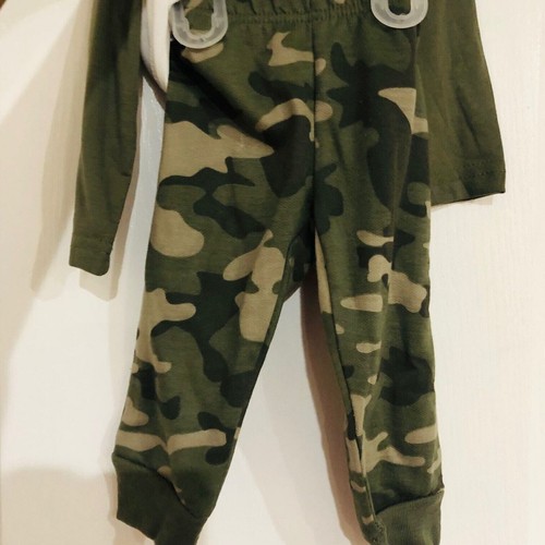 Conjunto de Camisa y Pantalones Swiggles 2 Piezas Dino Explorer Camuflados Talla Blanca 12 Meses Nuevo con Etiquetas - Imagen 4 de 7