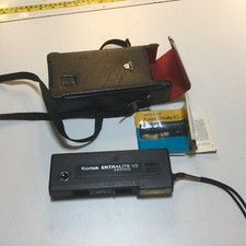 Vintage Kodak Ektralite 10 110 Point  Shoot Film Camera With Case UnTested