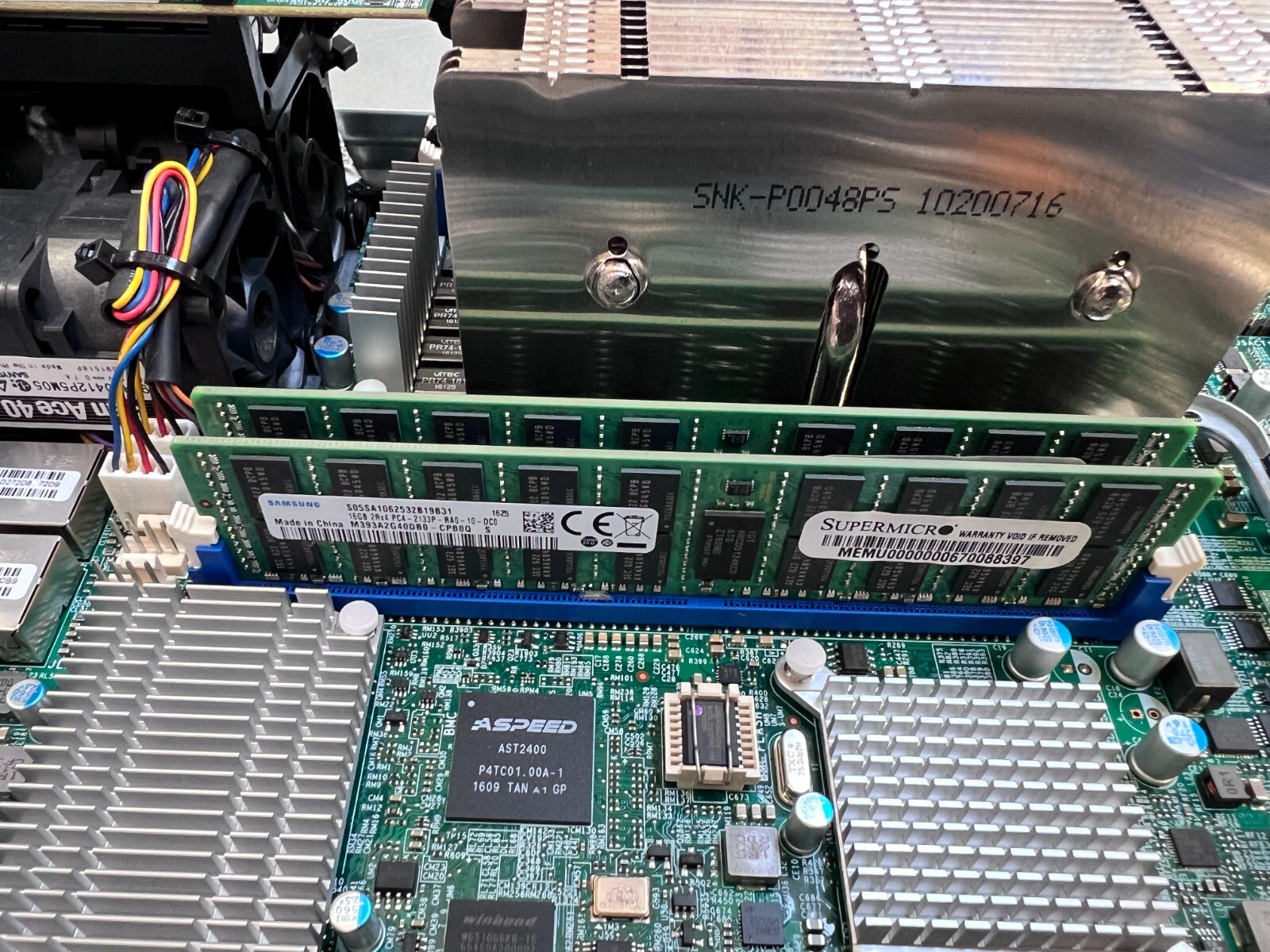 Nimble Storage C1K 2xBlades Xeon E5-2603 v3 @1.6GHz 32GB 17x1TB HDD 3xSSD Caddy