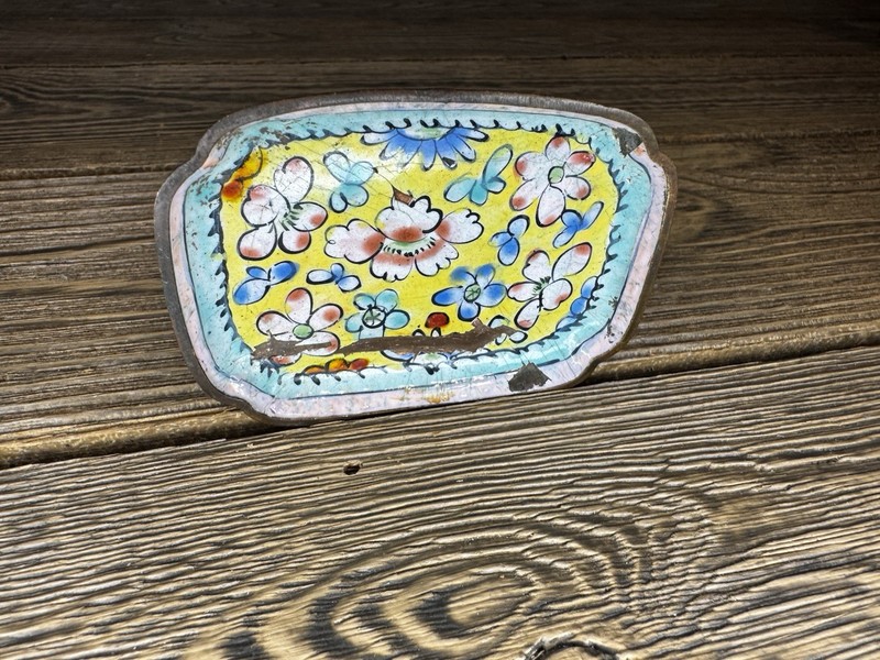 Vintage Chinese Enameled Metal Trinket Tray Floral Butterflies “CHINA” 2.5”