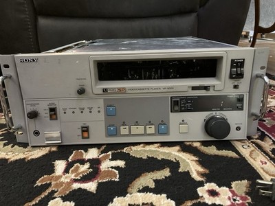 Sony U-matic SP VP-9000 Rackmount Playback Player TBC NTSC Composite/RF