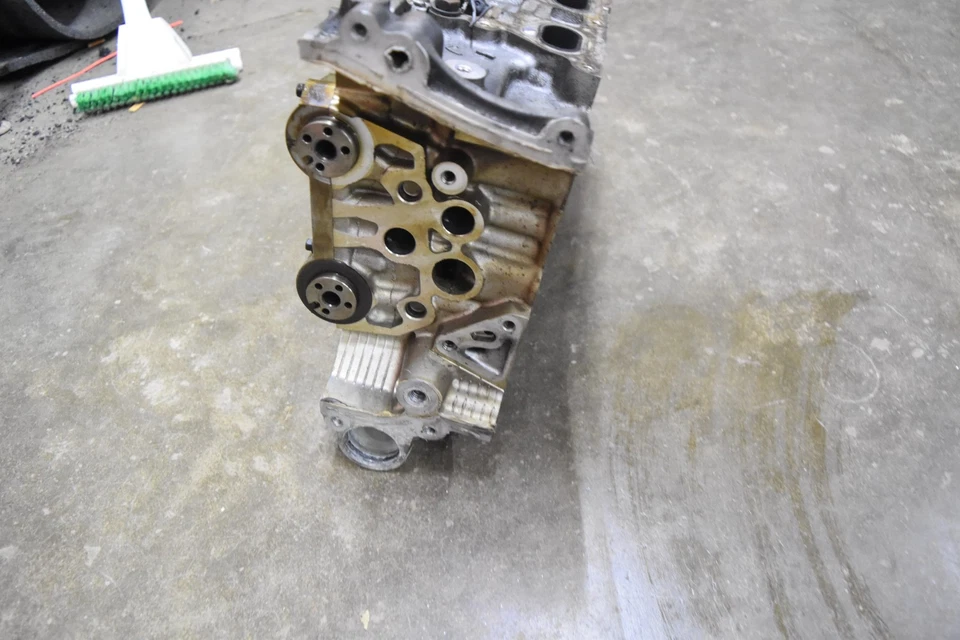 2010 2011 雪佛兰科迈罗司机 LH 气缸盖 3.6 V6 12590609 — 第 4/4 张图片