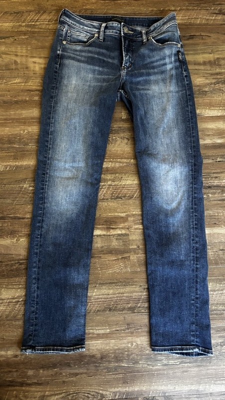 Silver Jeans Co.-Avery Slim-Dark Indigo Wash-Front thigh fading-5 pocket-30/31