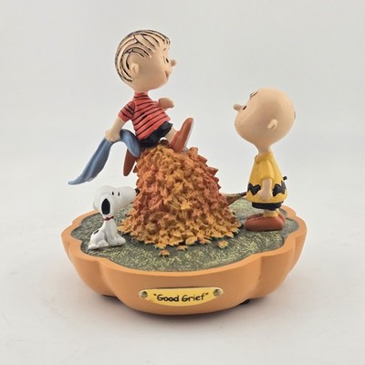 Hawthorne Village Peanuts It's The Great Pumpkin Figurine Good Grief Charlie 