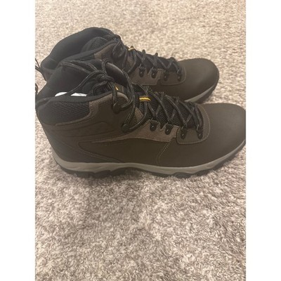 Columbia Newton Ridge Plus II Waterproof Boots Mens 13 Cordovan BM3970-231