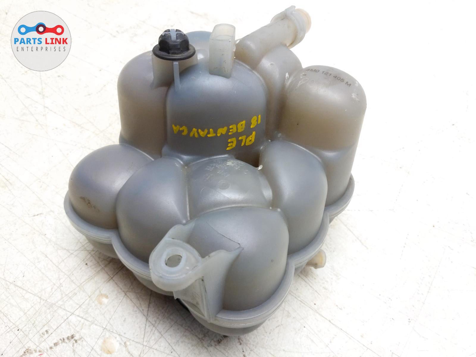 2016-20 BENTLEY BENTAYGA COOLANT RESERVIOR TANK RADIATOR OVERFLOW BOTTLE CAP 636
