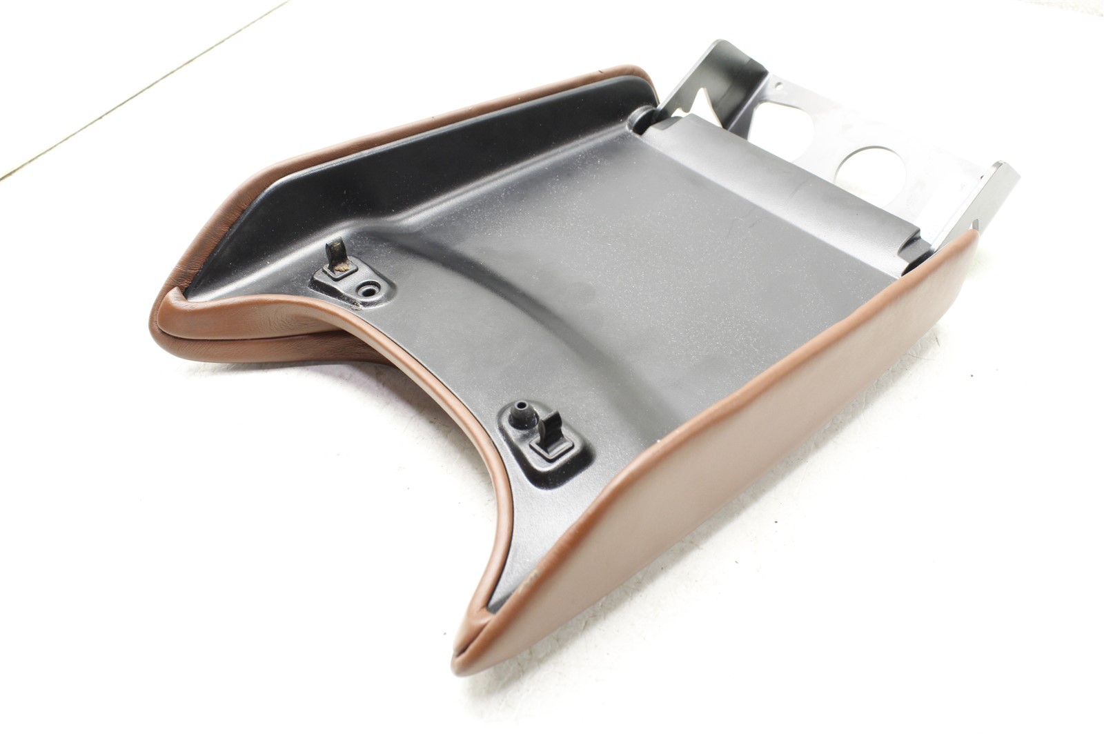 2020 Aston Martin Vantage Center Console Arm Rest Armrest 18-21