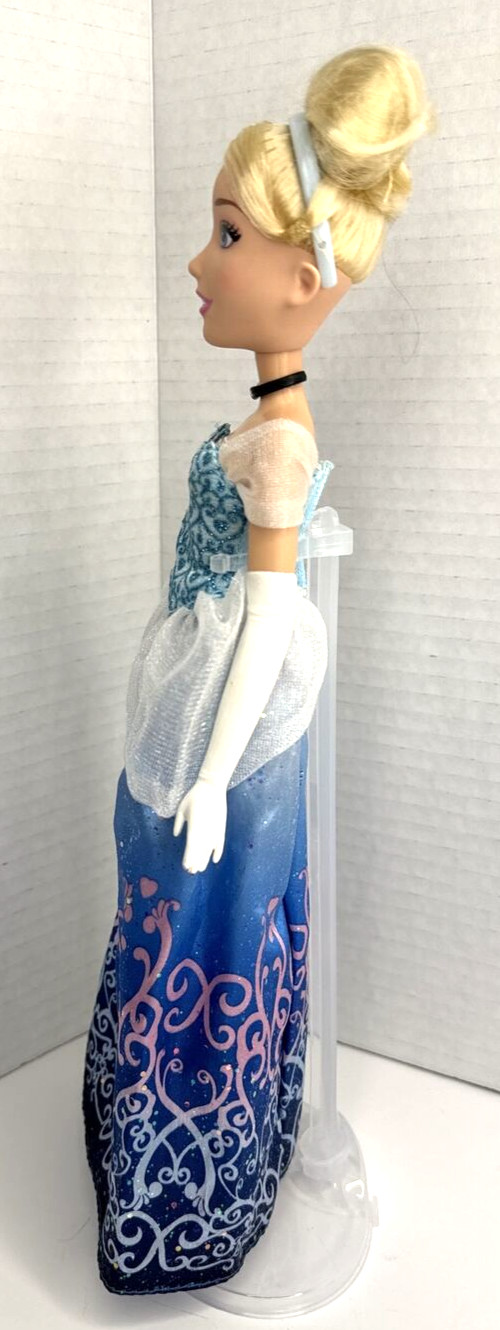 Disney Hasbro 12" Cinderella Royal Shimmer Fashion Doll 2015 EUC