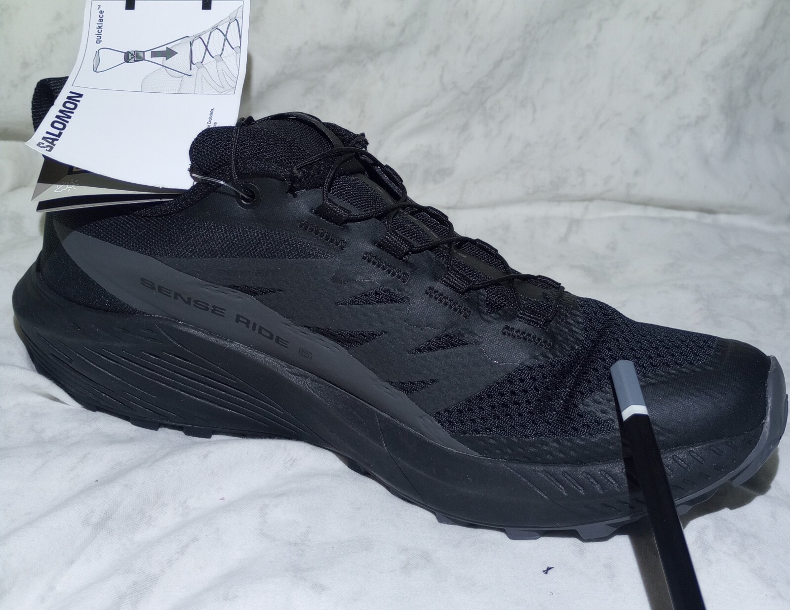 Salomon sense ride 5 Goretex garanzia escursionistica per tenerti asciutto.