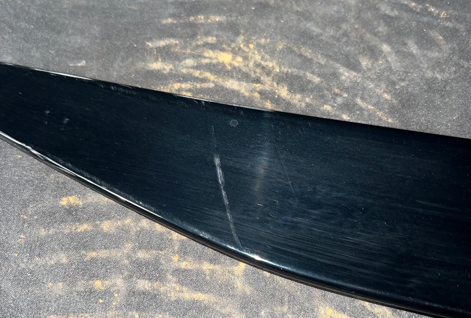 2022 Lamborghini Urus rear wing lip spoiler
