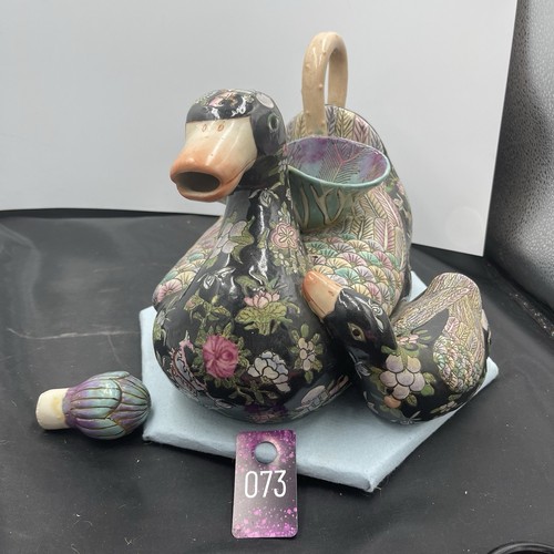 Brocca MCM porcellana anatra e anatroccolo ha tappo alta 8,5" 12" lunga 10" larga - Foto 4 di 11