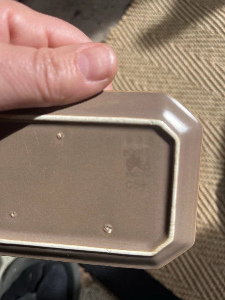 Vintage Poole Pottery Twintone Sepia & Mushroom Contour Cheese Dish & Toast Rack - Image 3 of 4