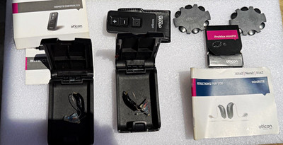 Oticon Ria2 Hearing Aid Manuals + Remote + Extras