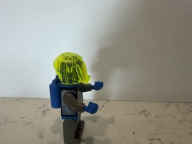 LEGO Zotaxian Alien Minifigure Lieutenant Maverick Space Insectoids 6905 6817