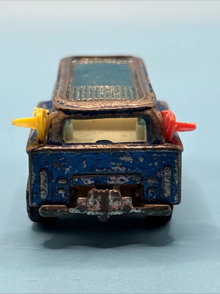 Hot Wheels Redline Volkswagen Beach Bomb Blue Side Loading Repro Boards - Image 4 of 4