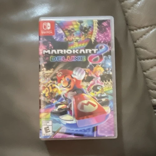 Nintendo Mario Kart 8 Deluxe Game Cartridge, Case, Manual, Multiplayer Switch