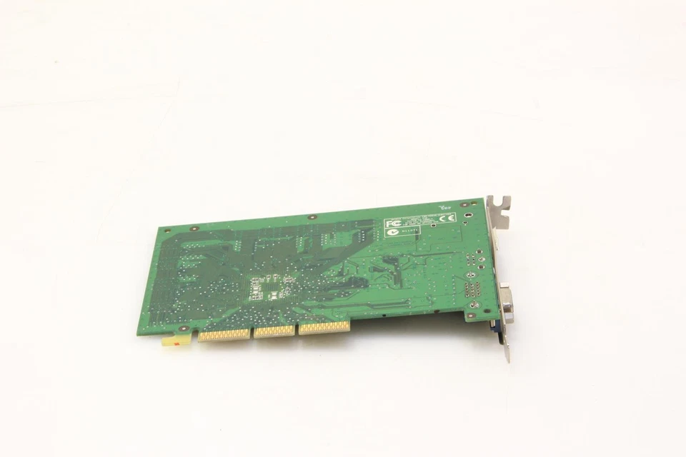 Nvidia 180-10036-0100-A02 GeForce 2MX AGP Video VGA Card. SKU221448 - Image 3 of 4