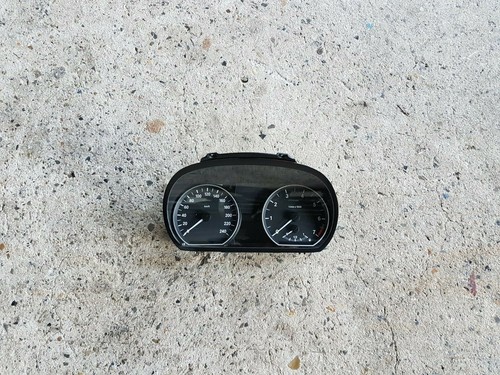 BMW 1er E81 E82 E87 E88 Tacho Kombiinstrument Benzin 9283793