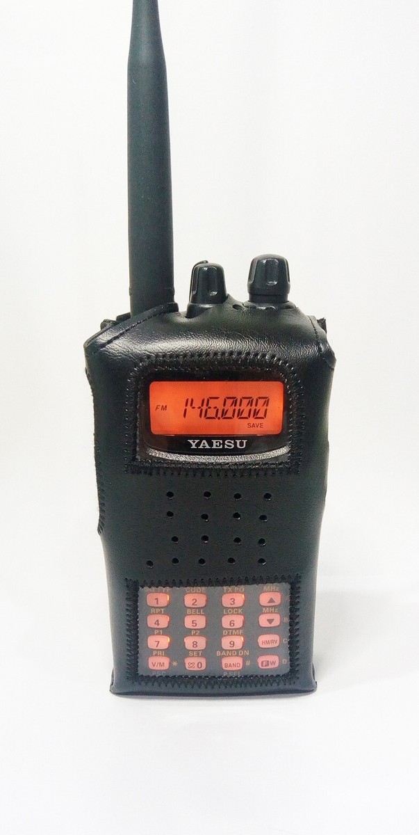 （ほぼ新品）YAESU FT-60 無線機 2台セット + 新品電池ケース 交渉可（ほぼ新品）YAESU FT-60 無線機 2台セット + 新品電池ケース