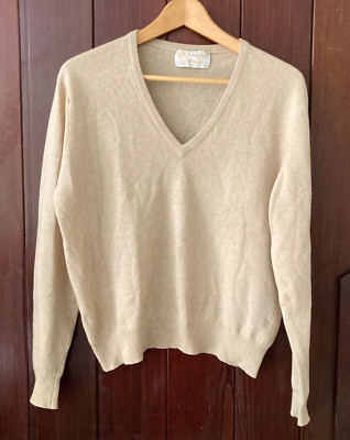 VTG Pringle Scotland Tan Camel Cashmere V-Neck Pullover Sweater