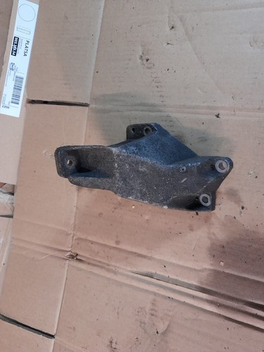 Audi VW Motorhalter Motorstütze Links 8D0199307 H