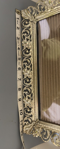 Vintage IIC USA Gold Hanging Picture Wall Frame 8×10 - Picture 4 of 5