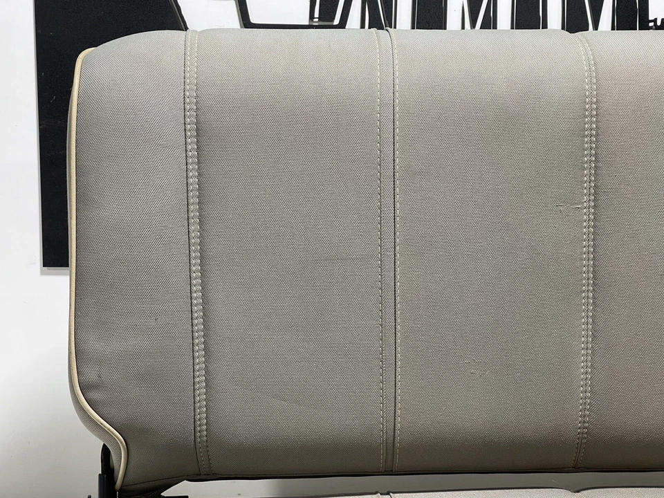 Jeep Wrangler YJ Sahara verde asiento trasero 1987-1995 plegable y caída tela OEM CC NBS Foto 4 de 4