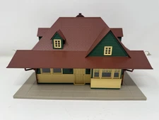 Atlas O Downtown City Passenger Train Railroad Station Building #66901 w/ Box