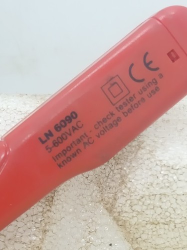 MK LN6090 RP AC Voltage Tester Power Tracer Indicator Non Contact Optical Audio - Picture 2 of 10