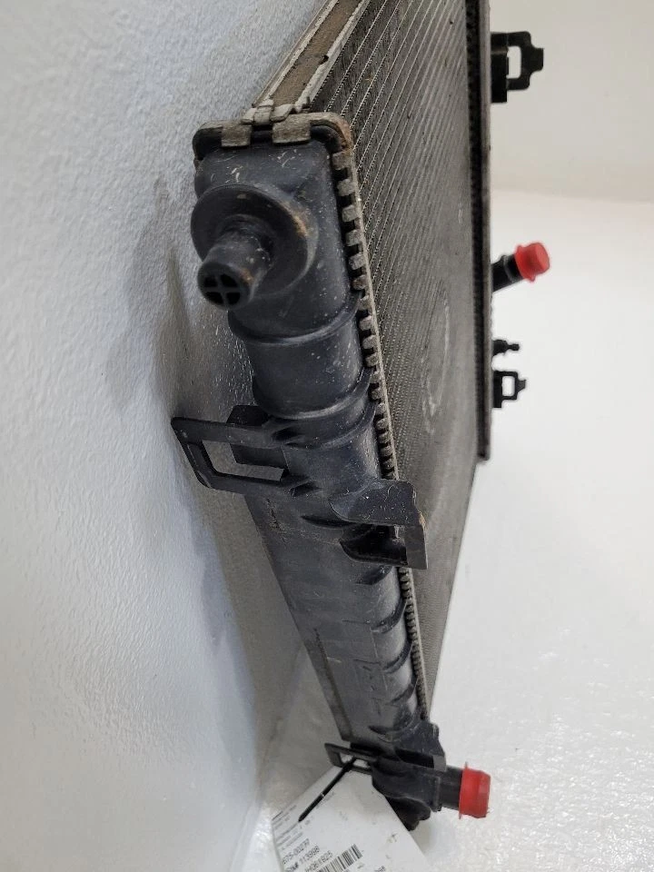 2011-2019 FORD FIESTA 1.6L Radiator Without Turbo AE8Z8005B 11-19 - Image 2 of 4