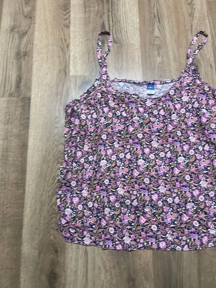 Old Navy Tank Top, Women's Size XL Petite, Blue Pink Yellow, Floral - Image 3 of 4