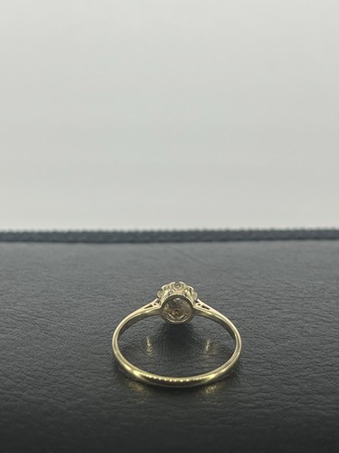 9ct Yellow Gold 0.1ct Diamond Cluster Ring, UK Size M 1/2, 1.2g - Picture 9 of 10