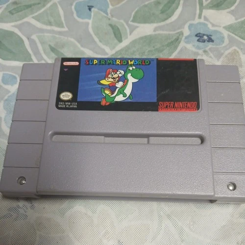Super Mario World Super Nintendo SNES 1991 Authentic Cartridge, Tested