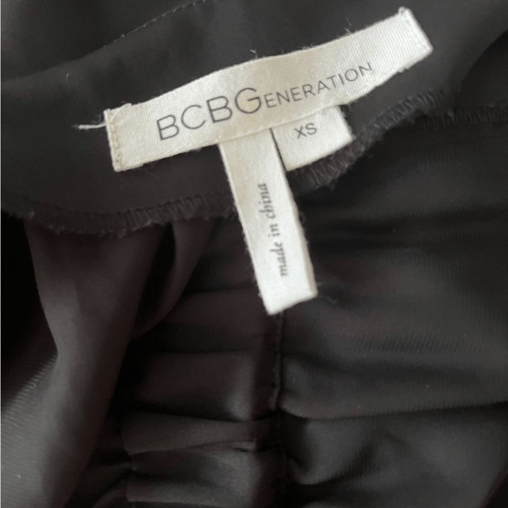 BCBGeneration black spaghetti strap jumpsuit w/  … - image 7