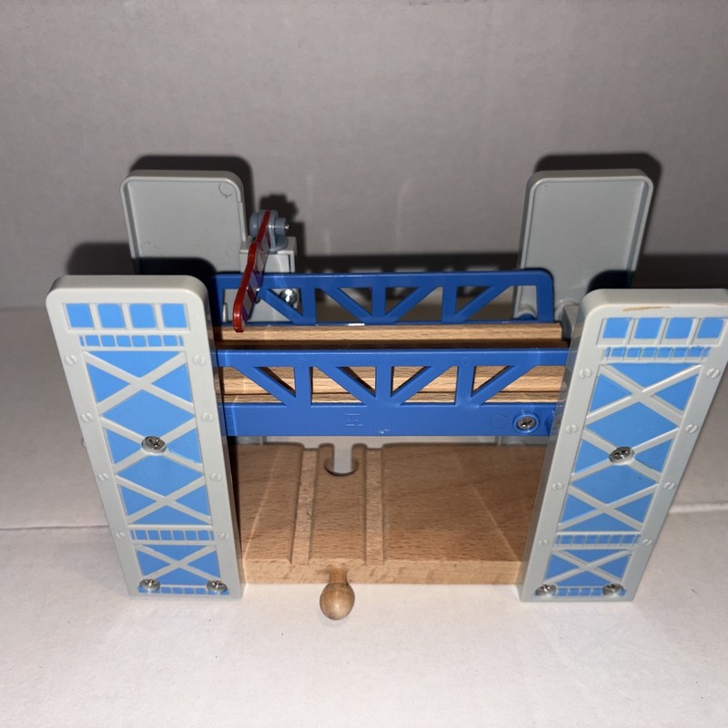 Maxim Wooden Railway Blue Drawbridge Lift Bridge train Track Piece